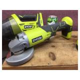 RYOBI 18V Cordless Grinder P4221 - VAC P131iD - Battery Charger