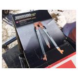 JOHNSON 40-6335 Contractors Tripod - Nice!