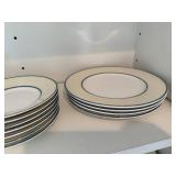 Mikasa Ultima Ivory Fine China Dinnerware Set - Plates, Bowls & Mugs