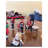 Candy Designs Norway Porcelain Figurines - Assorted Vintage Children Collection 754361XE