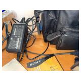 Sony Handycam Vision CCD-TRV615 Hi8 Camcorder - 2 Hi8 Tapes Included