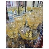 Large Collection of Vintage Yellow Depression Glass Tableware