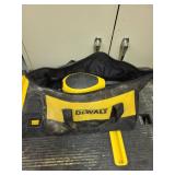 DeWalt 1/4 Sheet Palm Sander with Carry Bag