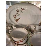 Noritake China Japan Tatania 1970 Dinnerware Set with Floral Pattern