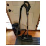 Kenmore Whispertone 200 Canister Vacuum with Power-Mate Attachment