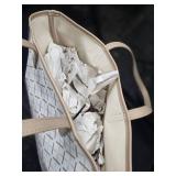 2 purse Bags white and gold