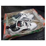 New Nike Air Monarch IV 4E White Black Size: 7.5
