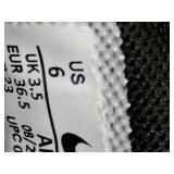 New Nike Air Max 270 Black Shoes Size 6