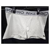 New Nike Pro Woman