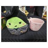 Misc. Wicked Items Squishy, Pink Cup, Stationery and Bubble Wand
