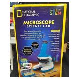 National Geographic Microscope Science Lab NIB STEM 35 Pc 400x Zoom Specimens