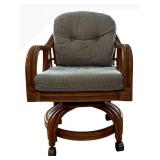 Lane Venture  Vintage Wicker Table & 4 Chairs Set with Cushions