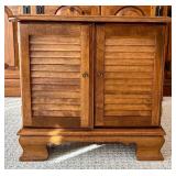 Vintage Ethan Allen Heirloom Nutmeg Maple Side Cabinet Side Table / End Table