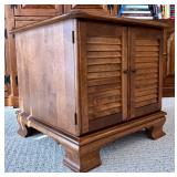 Vintage Ethan Allen Heirloom Nutmeg Maple Side Cabinet Side Table / End Table