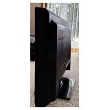 Dynex DX-L32-10A 32-inch LCD TV with remote