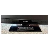 Dynex DX-L32-10A 32-inch LCD TV with remote