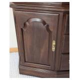 ML - Vintage Ethan Allen Mahogany Display Cabinet