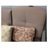 G - 4-Piece Wrought Iron Patio Set with Cushions - Table & 3 Chairs