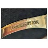 ML - TERRY 10K Gold Signet Ring - Size 6,  Black Enamel Crest