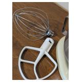 ML - KitchenAid Stand Mixer with 5-Quart Bowl & Attachments - Whisk, Paddle, Dough Hook