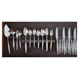 ML - Vintage Oneida Woodmere Stainless Flatware Set - Community Pattern, 12 Place Settings (Missing 1 Spoon)