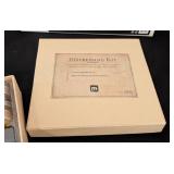 LS - Making Memories Christmas Countdown Project Kit - 2-Pack & Distressing Kit