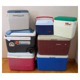 K - Assorted Coolers - 7 Units (Coleman, Igloo, Rubbermaid)
