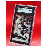 1991-92 Pro Set Hockey Wayne Gretzky Card #101 Mint SGC 9