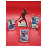 Seattle Mariners HOF Great "Ken Griffey Jr" Bobble Head with (2) Rookie Cards & (1) Second Year Card