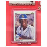 Seattle Mariners HOF Great "Ken Griffey Jr" Bobble Head with (2) Rookie Cards & (1) Second Year Card