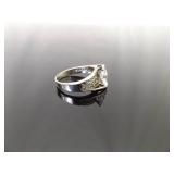 .925 Sterling Silver Marquis Cut Zirconia Ring Size 7