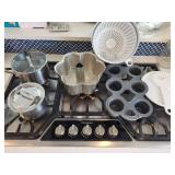 Assorted Kitchen Cookware and Bakeware Set with Utensils
