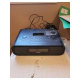 iHome Clock Radio Dock with iPod/iPhone 30-Pin Connector