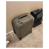 Set of 2 Wheeled Suitcases T-Tech and Black Canvas Luggage