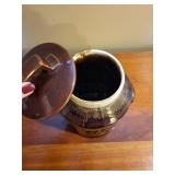 McCoy 1976 Bicentennial Commemorative Stoneware Crock with Lid