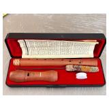 Hohner Musica 9532 C-Soprano Recorder with Case and Accessories