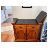 Broyhill Expandable Wood Cabinet with Drawers and Doors