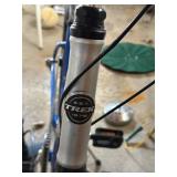 Trek Sole Ride 208 - Alpha Custom Aluminum, 26in Wheels, 7-Speed Nexus Like New