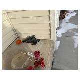 Hummingbird Feeders Assortment - Glass Globe & Red Plastic Units