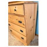 Solid Pine Wood 4 Drawer Dresser
