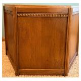 Oak Corner Cabinet - Hexagon Top With Diamond Carved Band & Square Knob