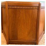 Oak Corner Cabinet - Hexagon Top With Diamond Carved Band & Square Knob