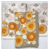 Home Furniture Round Cutting Board with Handle & Utensils Set & Plates & Towels