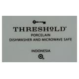 Home Furniture Round Cutting Board with Handle & Utensils Set & Plates & Towels