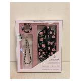 NEW VELVET CAVIAR PHONE ACCESSORIES SET (FLORAL)