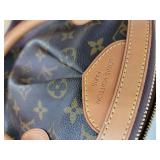 Louis Vuitton Monogram Tivoli PM Handbag