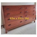 Stickley Cherry Metropolitan Collection 8 Drawer Dresser