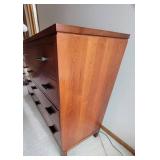 Stickley Cherry Metropolitan Collection 8 Drawer Dresser