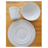 Bernardaud Chinaware Service ~ Louvre Pattern