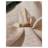 14K Yellow Gold Ornate Open Work Band Ring ~ 1g, size 5.25